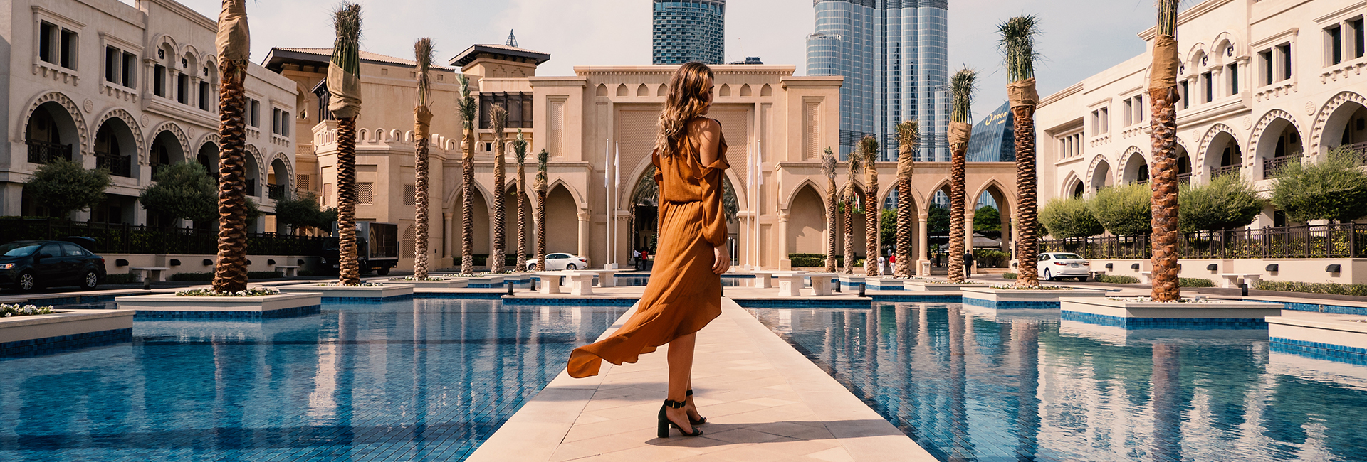 WOMAN AT POOL